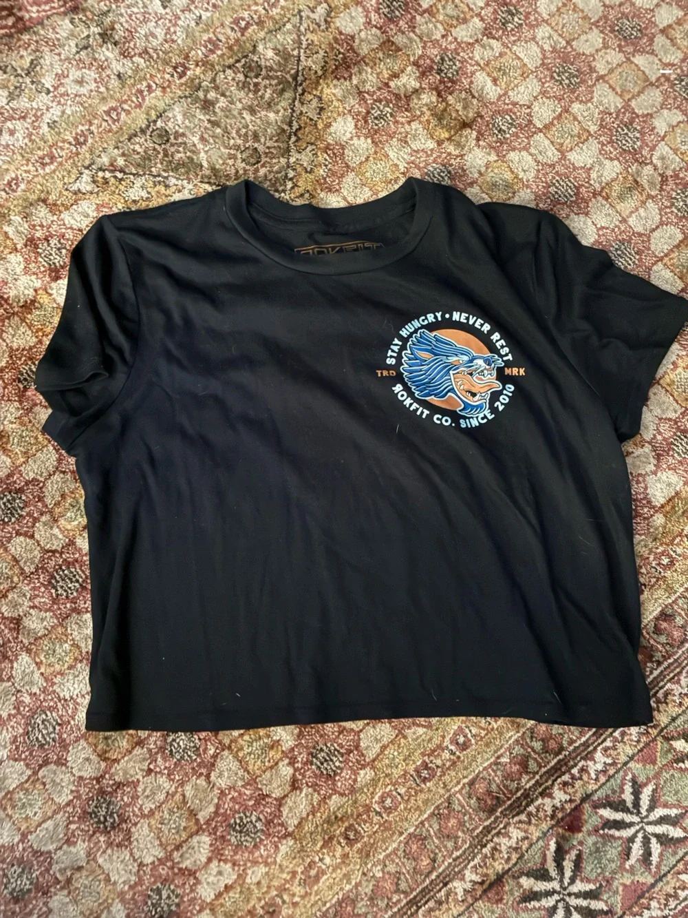 Lot of 2 cropped workout tees Born Primitive and Rokfit brands - Picture 2 of 6